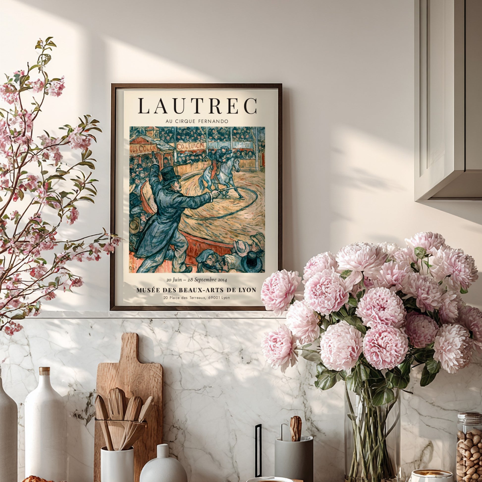 Toulouse-Lautrec poster featuring Au Cirque Fernando with vibrant colors and circus scene