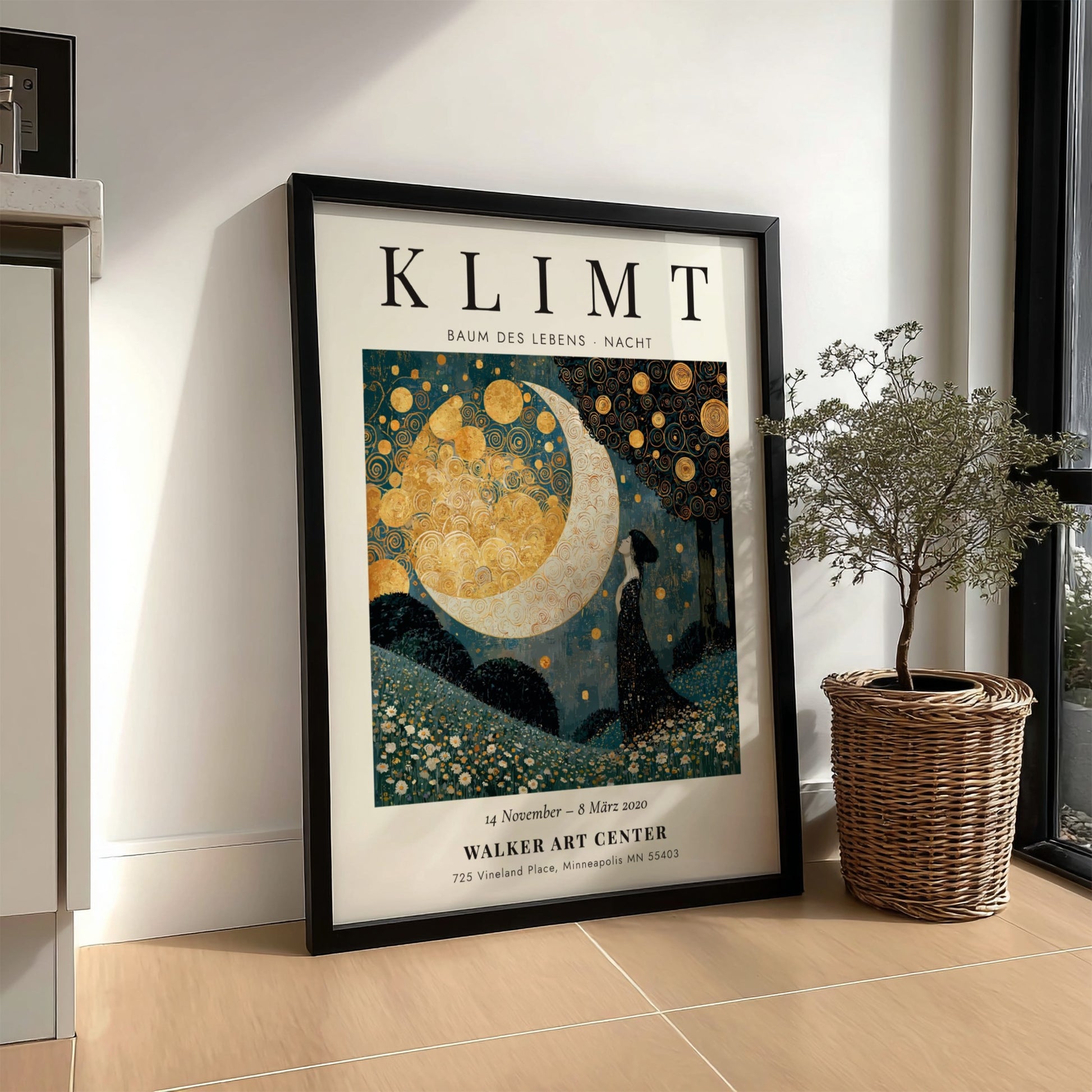 Baum des Lebens - Nacht poster featuring swirling patterns and golden hues, inspired by Gustav Klimt's artwork