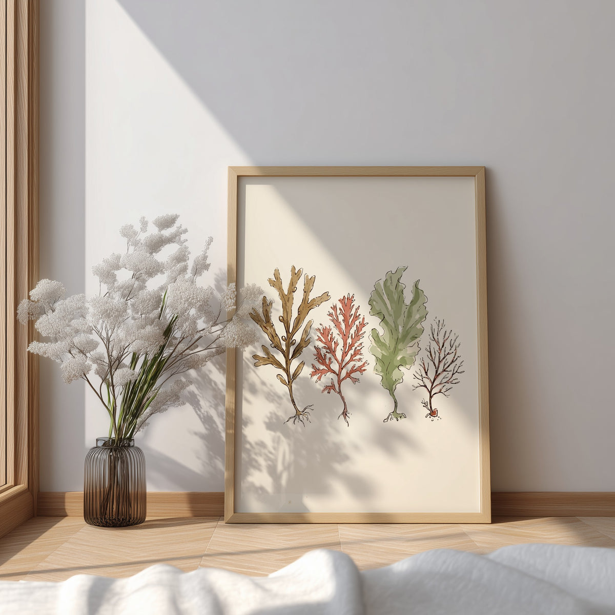 Poster featuring four detailed seaweed specimens in shades of brown, red, and sage green.