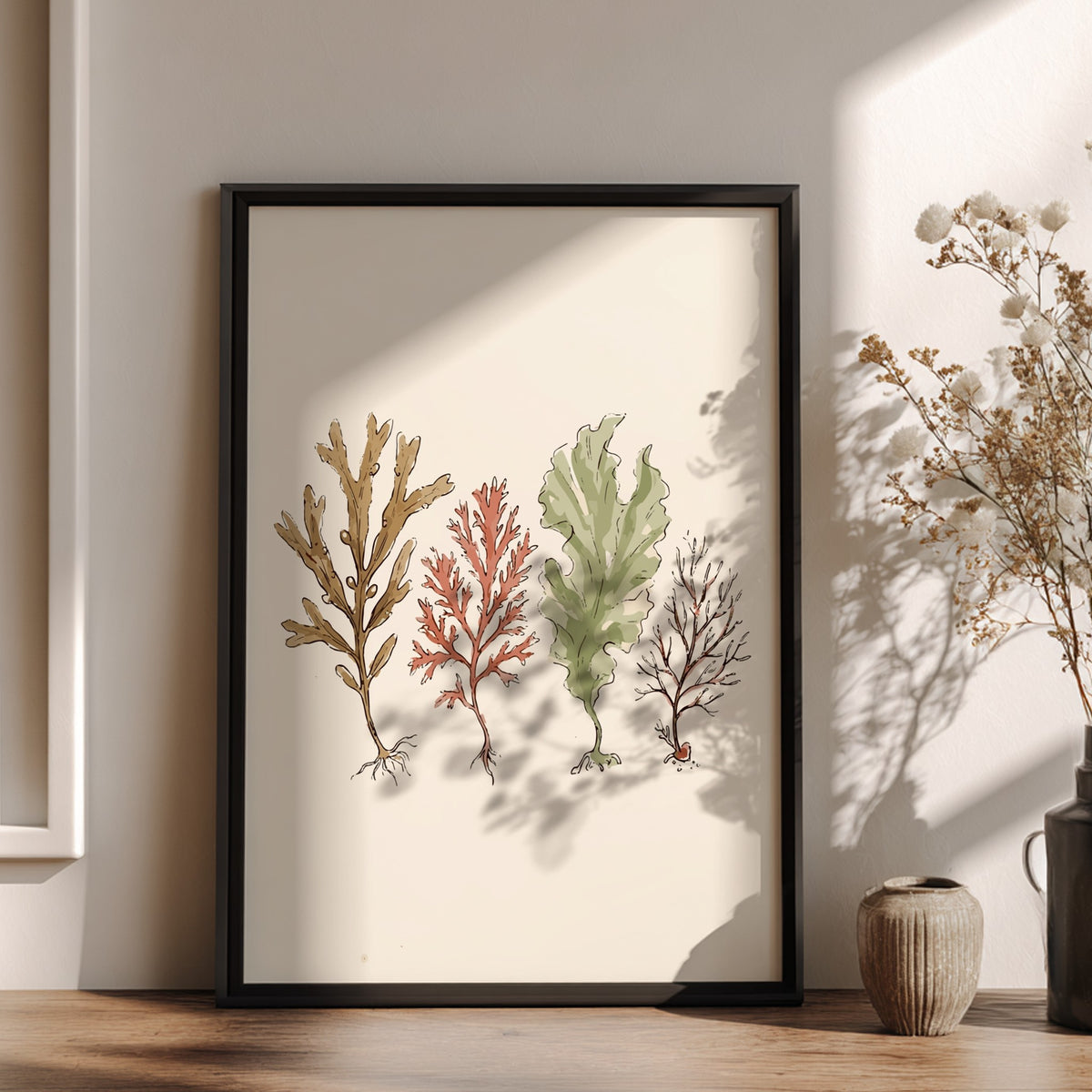 Poster featuring four detailed seaweed specimens in shades of brown, red, and sage green.