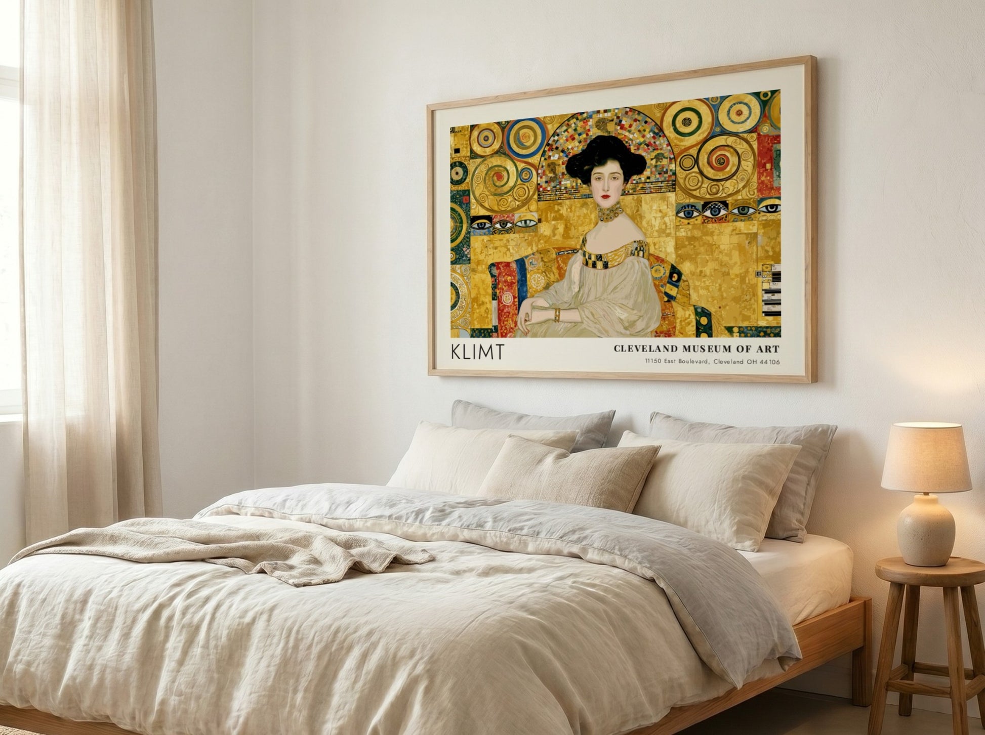 Wall art print featuring Klimt's Dampf und Gold design with rich gold tones and intricate patterns