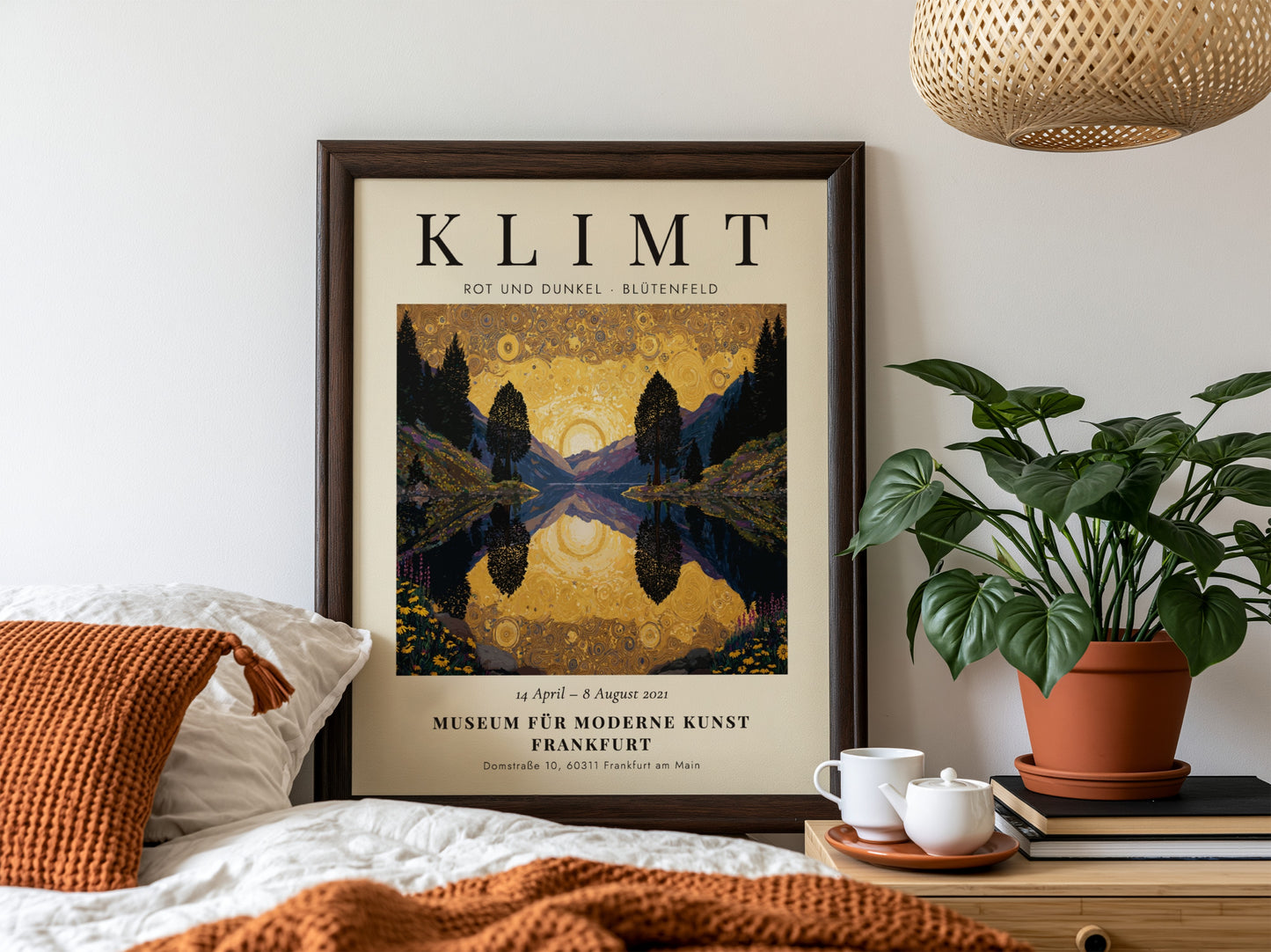Rot und Dunkel Blütenfeld poster featuring floral landscape in vibrant colors, inspired by Gustav Klimt