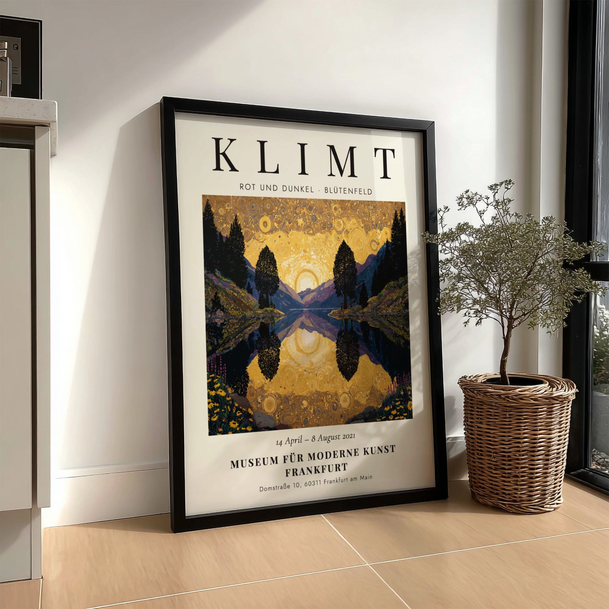 Rot und Dunkel Blütenfeld poster featuring floral landscape in vibrant colors, inspired by Gustav Klimt