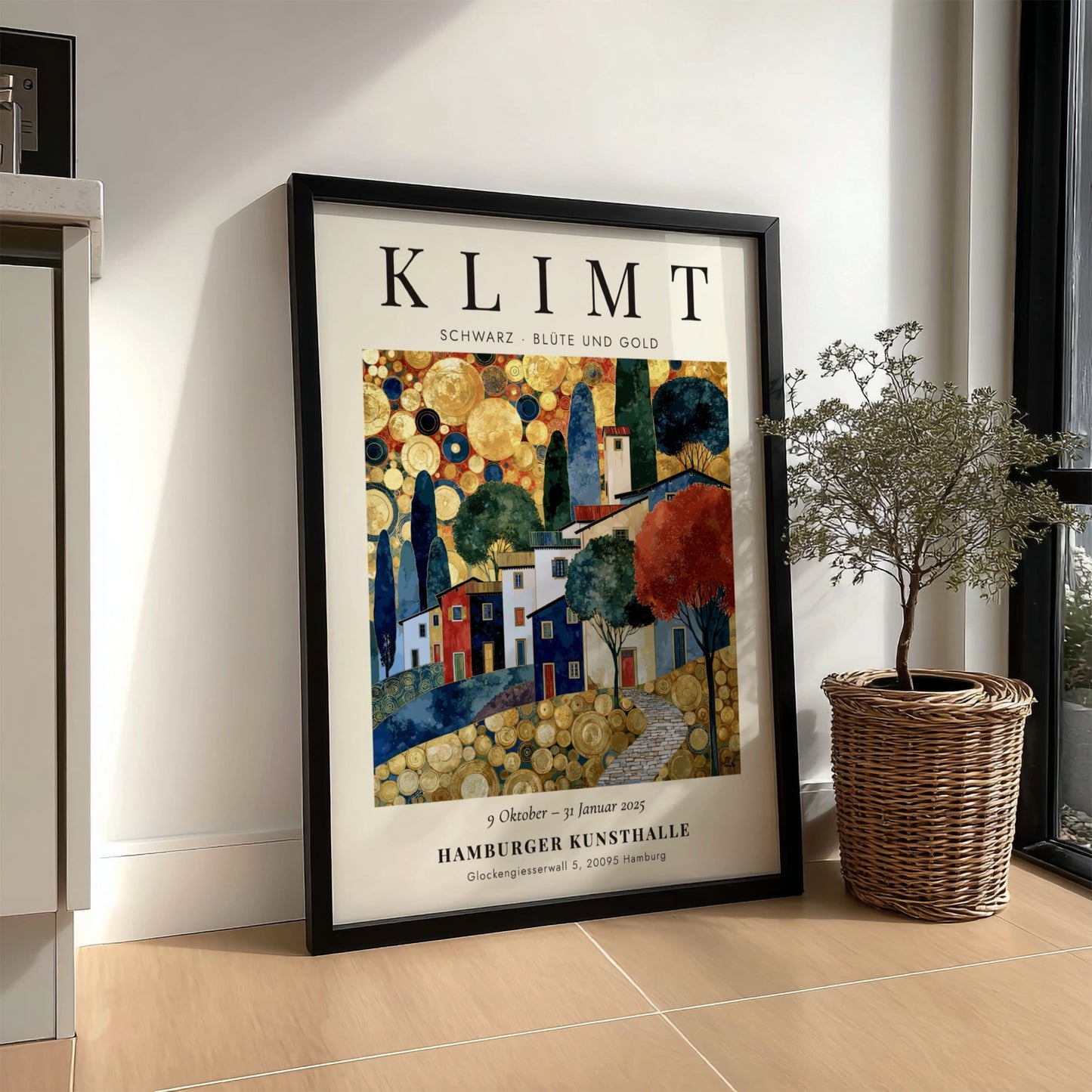 Schwarz - Blüte und Gold poster featuring gold tones and floral motifs, inspired by Gustav Klimt.