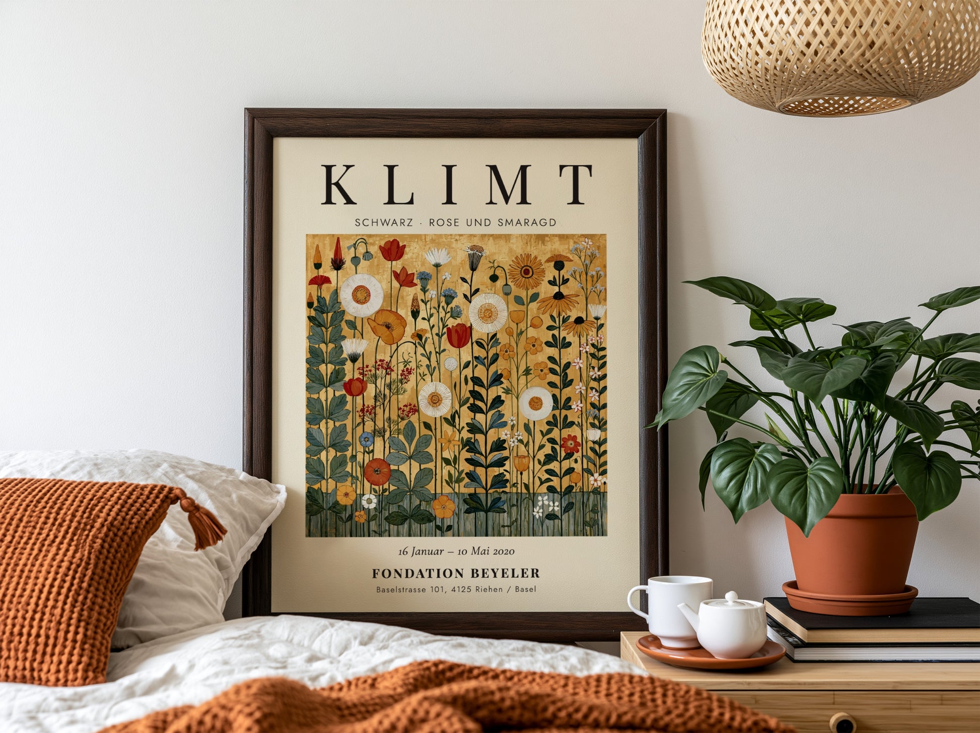 Poster inspired by Gustav Klimt featuring vibrant wildflowers in gold and green tones
