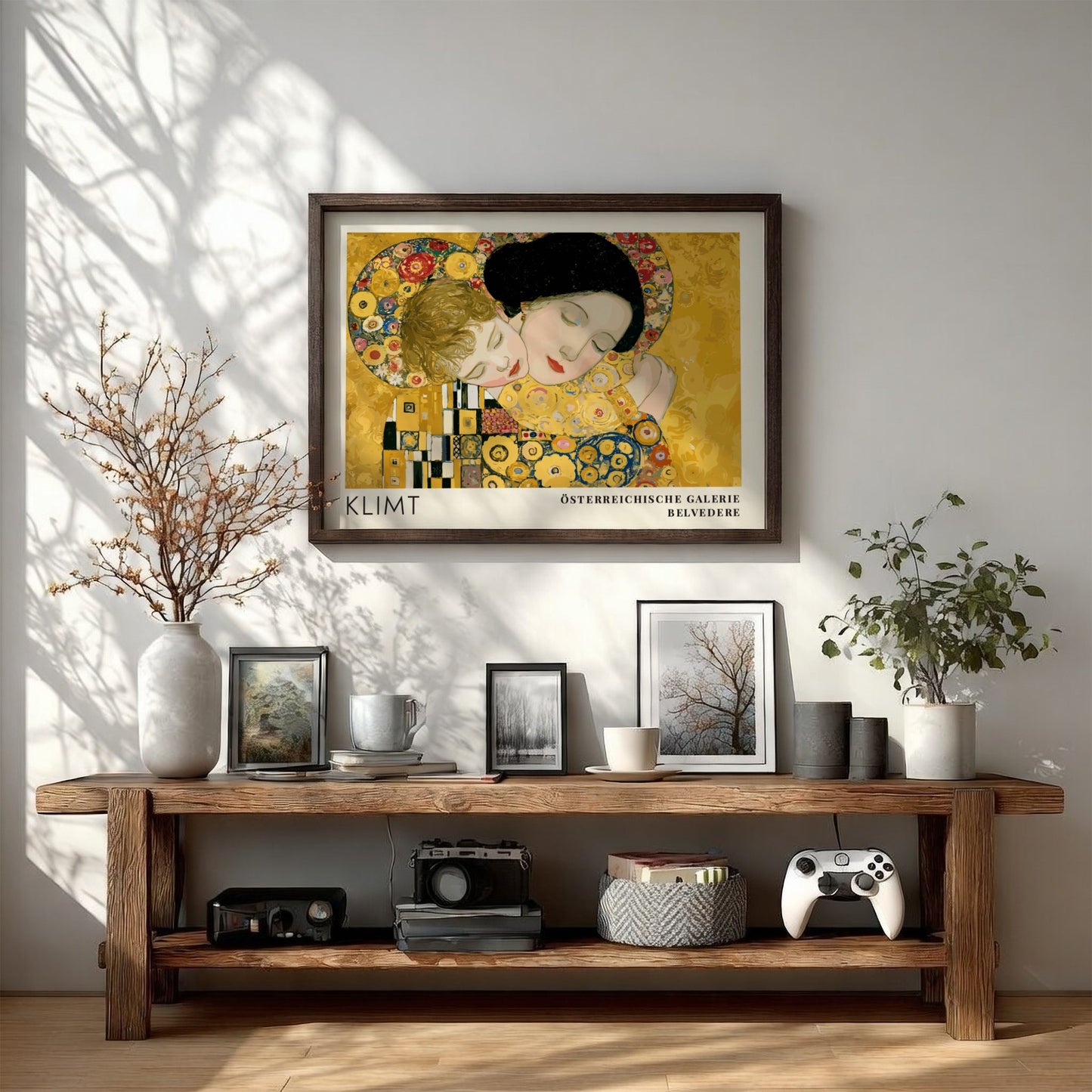 Klimt Silber und Gold wall art print featuring warm colors and intricate details